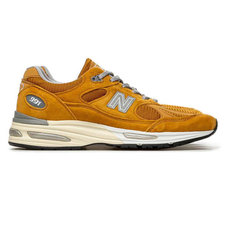 MADE in UK 991v2 | Yellow Silver