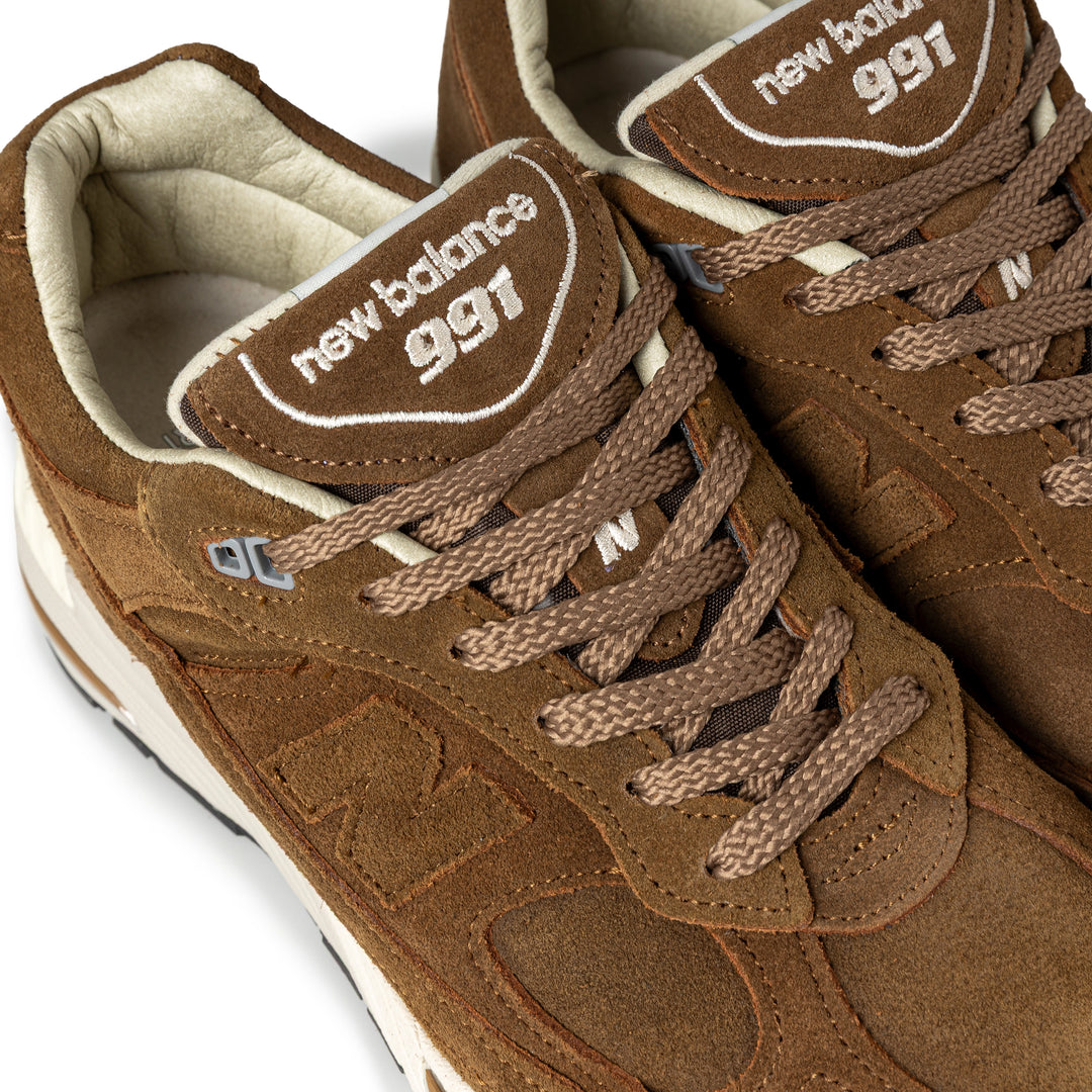 Made in UK 991V1 Luxe Suede | Cocoa