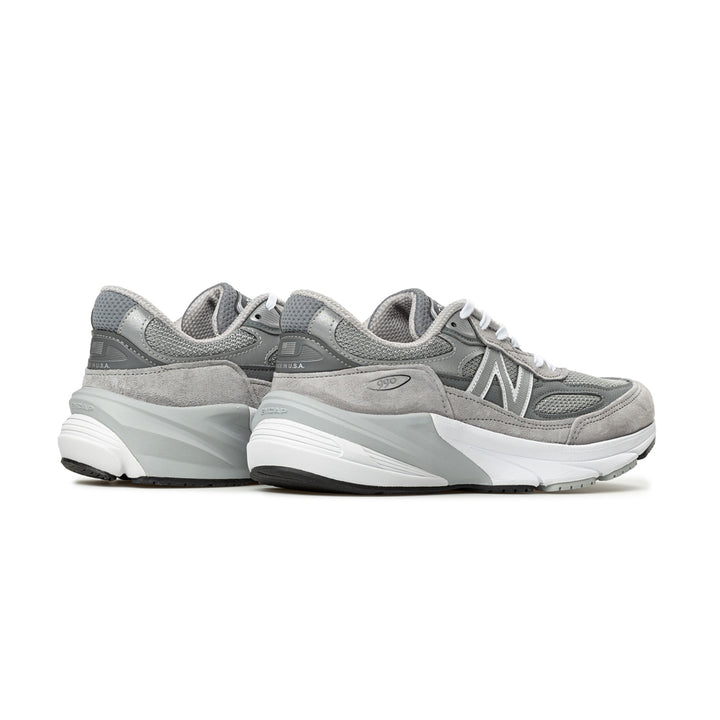 M990V6 Made In USA | Grey