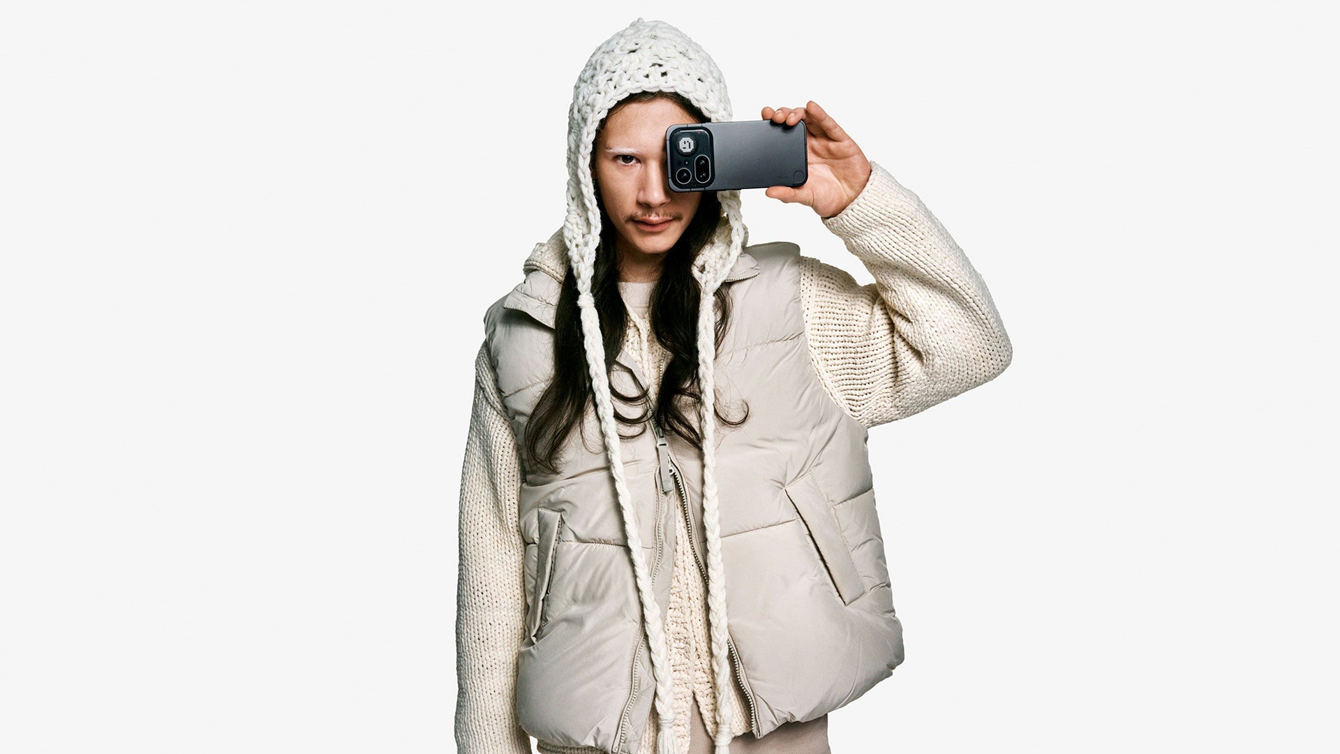 Nothing Phone (4a) Pro at Crossover