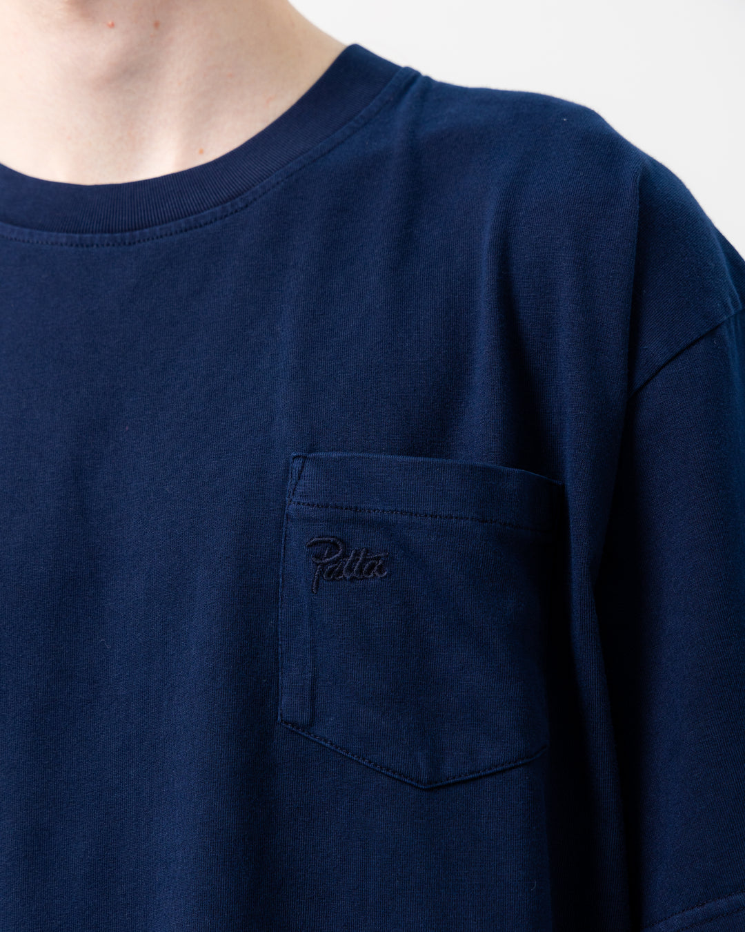 Basic Washed Pocket Tee | Black Iris