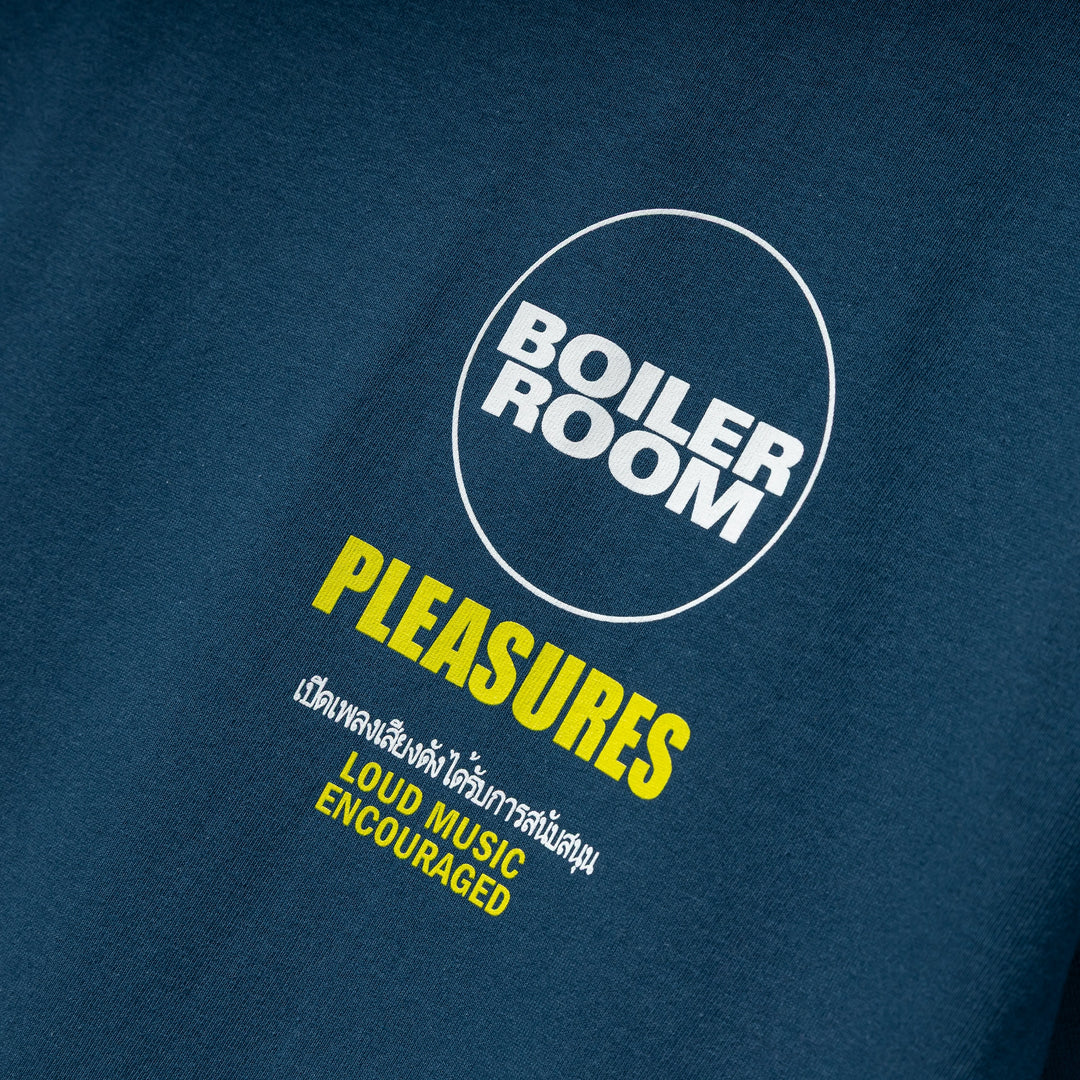 Pleasures x Boiler Room Turntable Tee | Blue