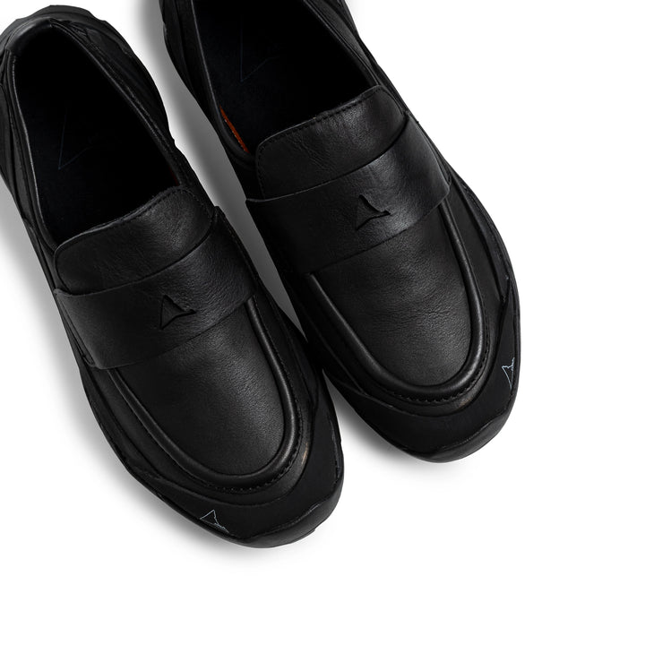 Loafer | Black