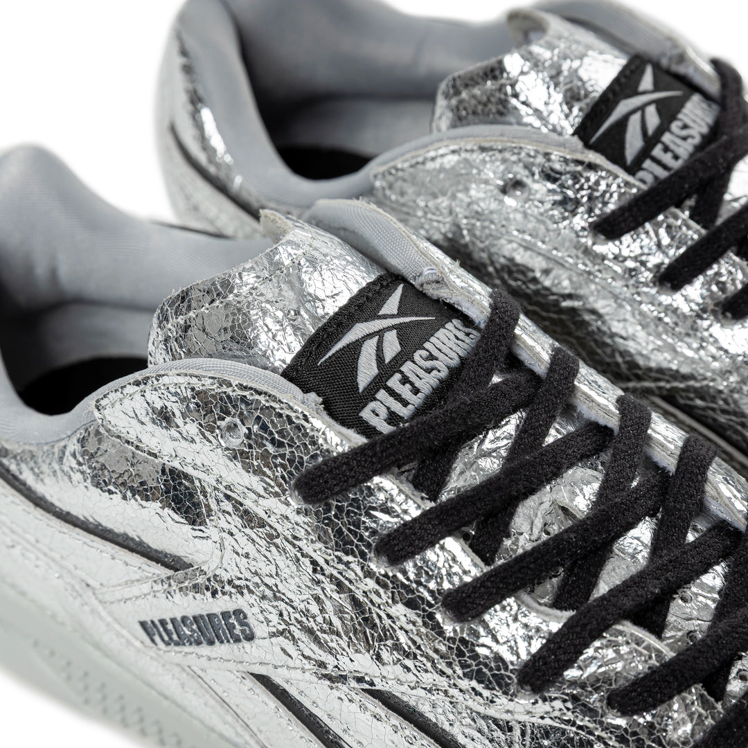Reebok x PLEASURES Hammer Street | Silver