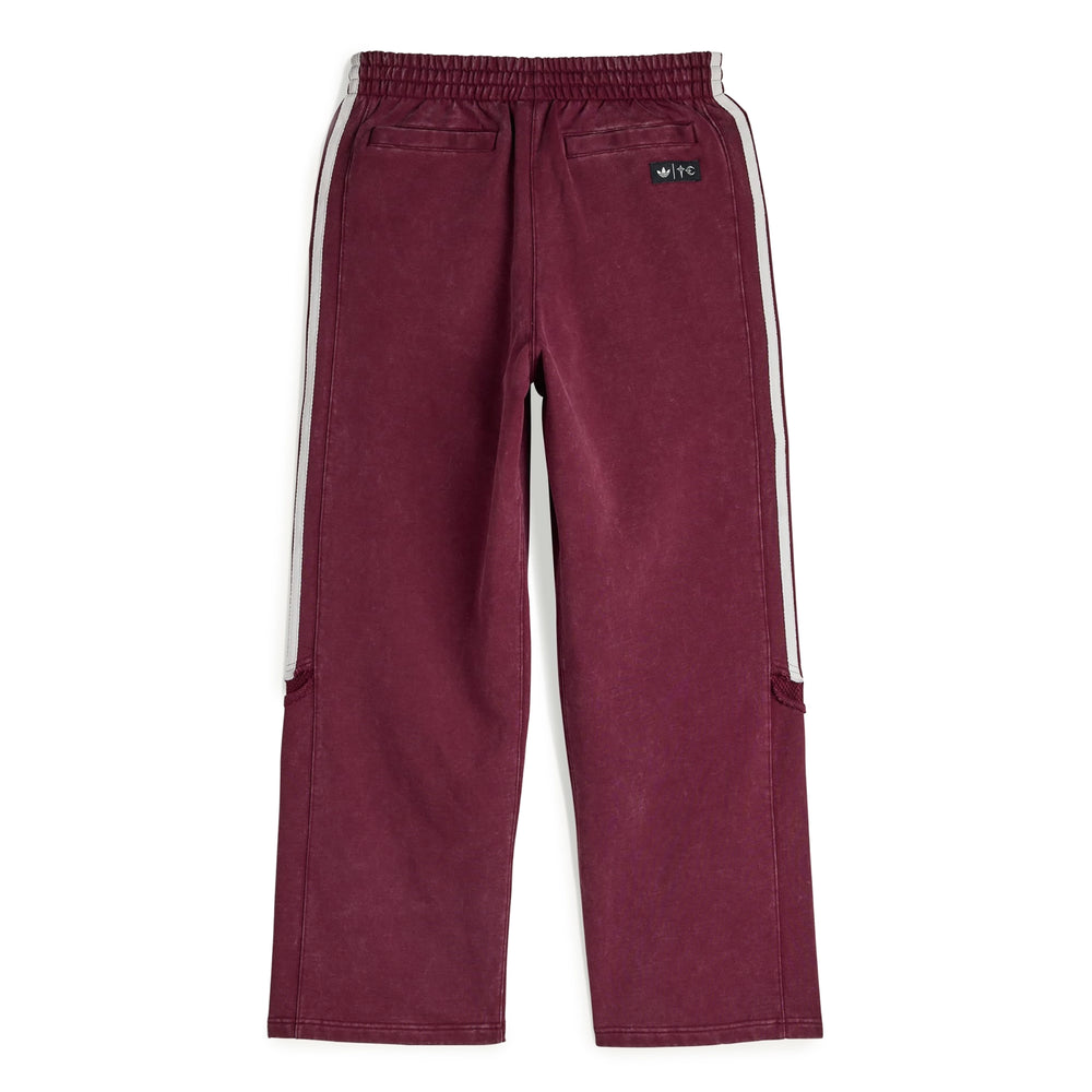 THUGCLUBTEAMGEISTSWEATPANTSRED