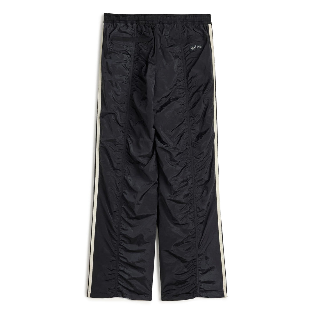 adidas THUG CLUB WOVEN TRACKPANTS パンツ adidas THUG CLUB WOVEN TRACKPANTS ブラック/シルバーメタリック