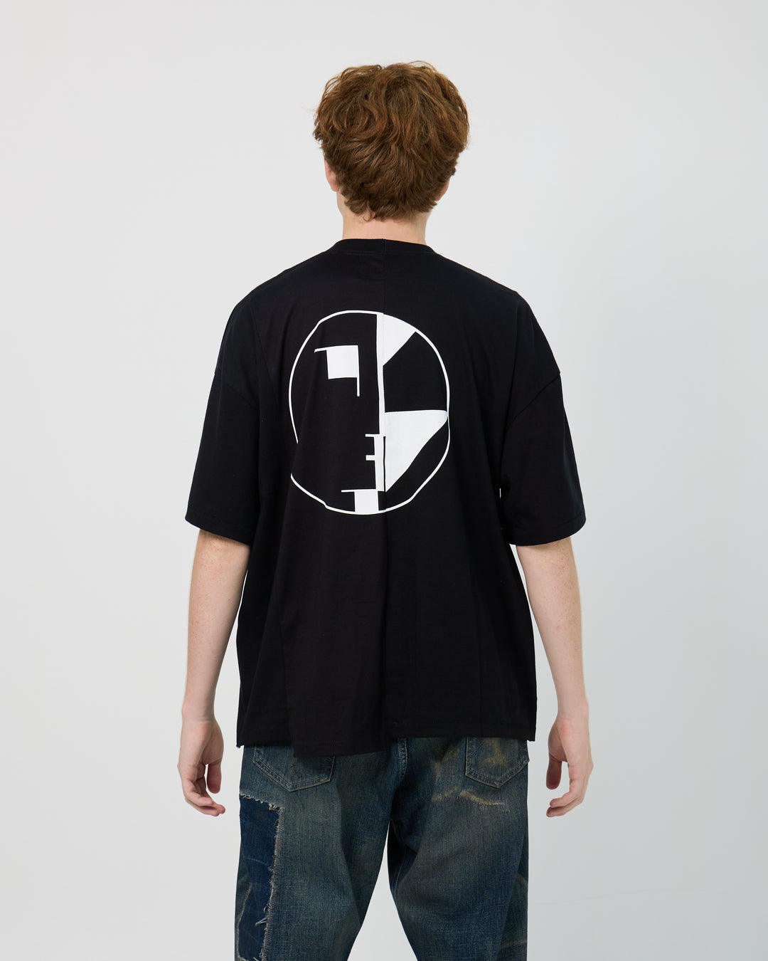 Hybrid Creatures V.2 Face Reconstructed OS Tee | Black
