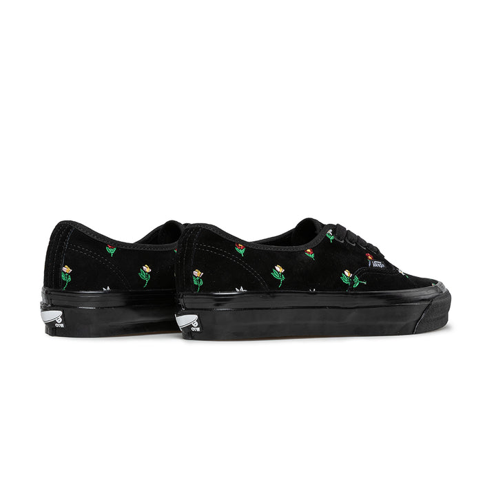 Vans OTW Authentic 44 Embroidery | Flower Print Black