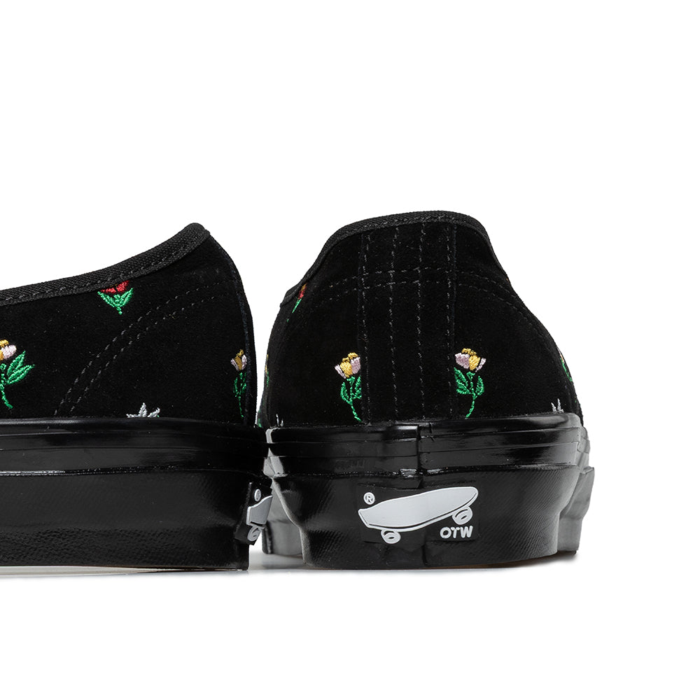 Vans OTW Authentic 44 Embroidery | Flower Print Black
