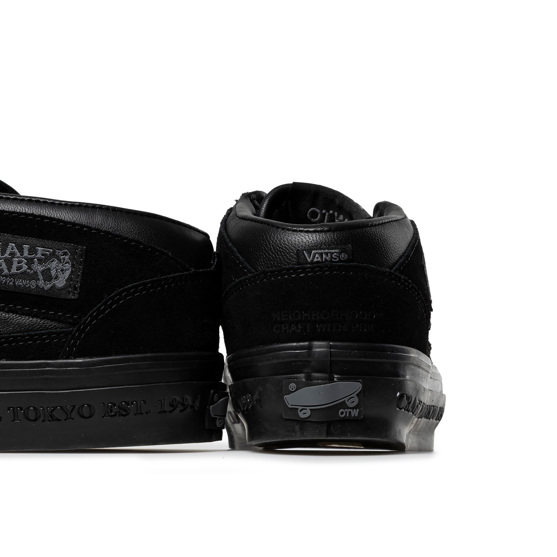 Vans x Neighborhood OTW Half Cab 33 | Black