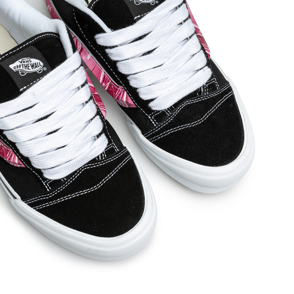 Vans x Peaches – CROSSOVER