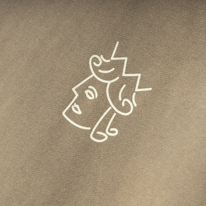 Sun Faded Queenhead Logo Tee | Beige