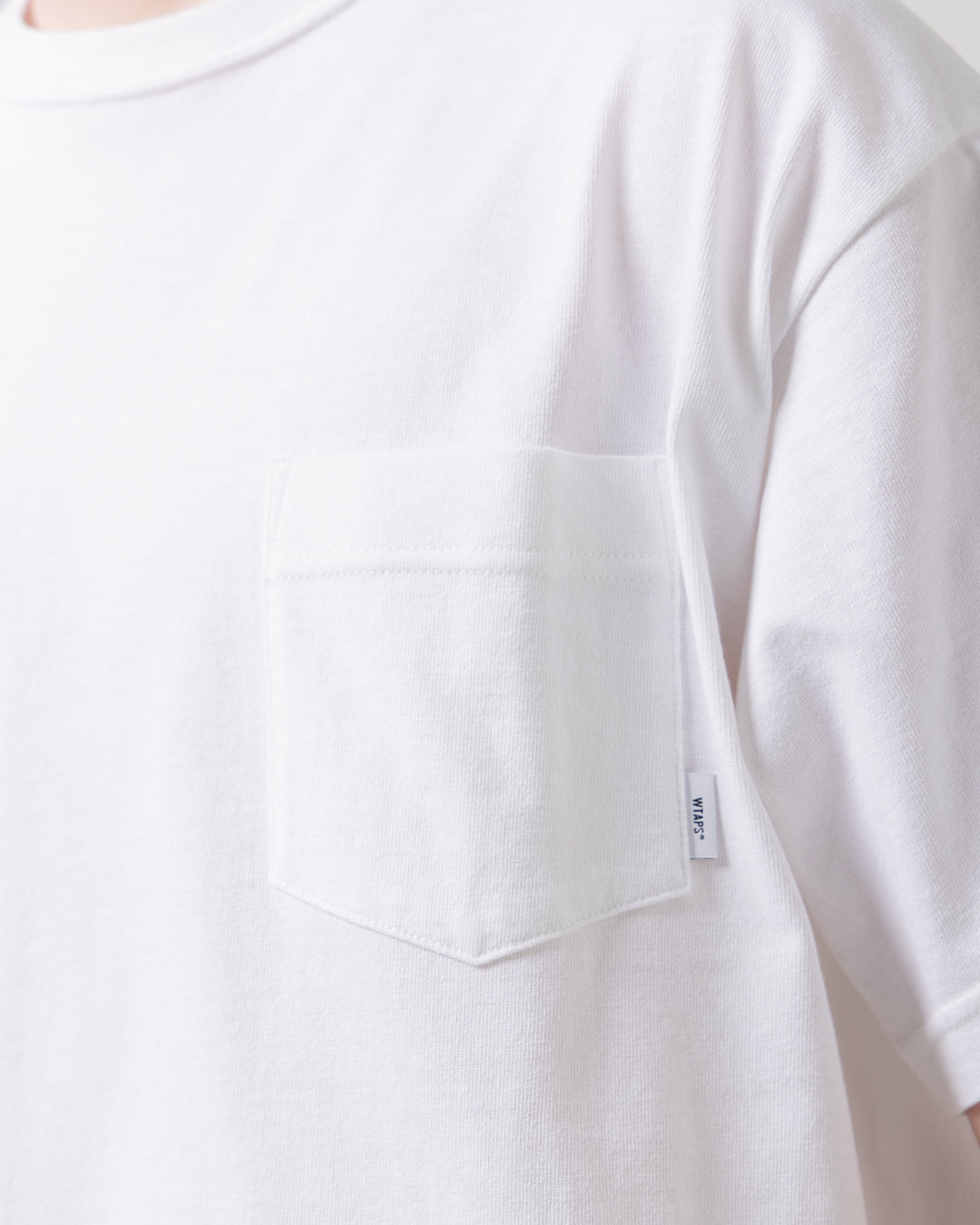 AII / SS / Cotton | White