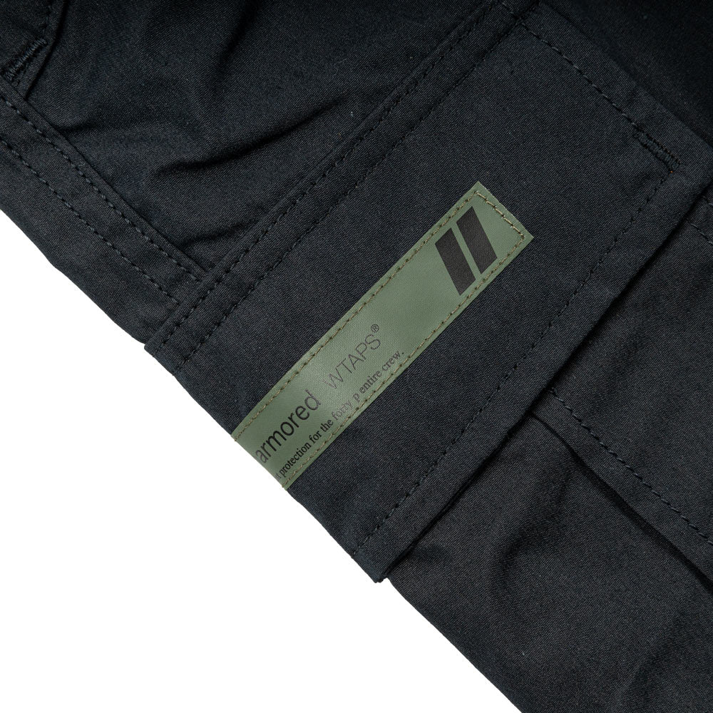 MILT0001 / Trousers / NYCO. Weather | Black