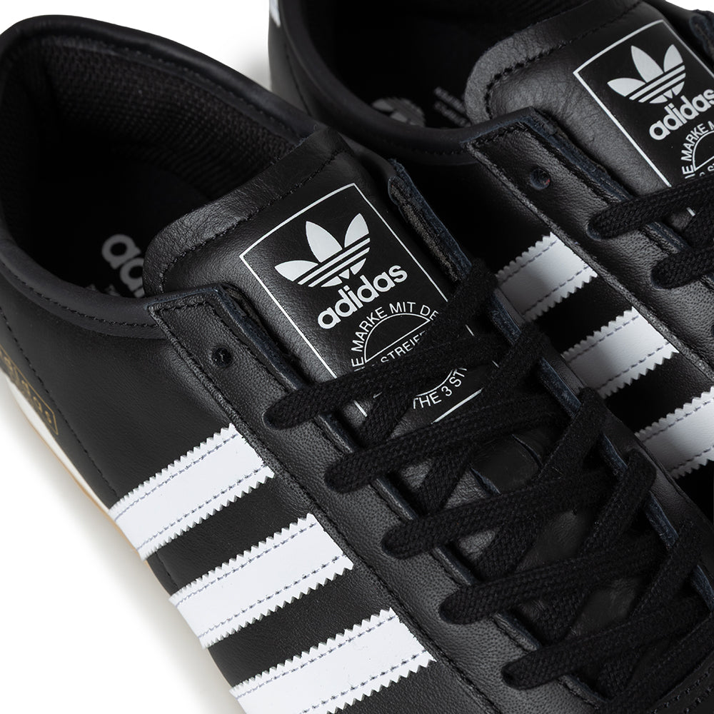 Italia 70s | Core Black