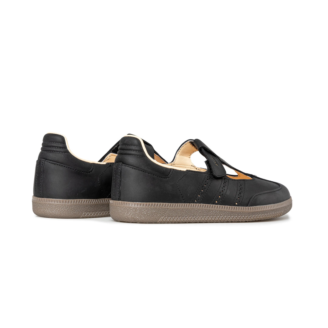 W' Samba Jane | Core Black