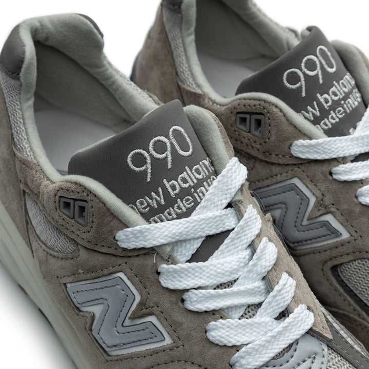 New Balance M990GY2 Made in the USA | Grey - CROSSOVER